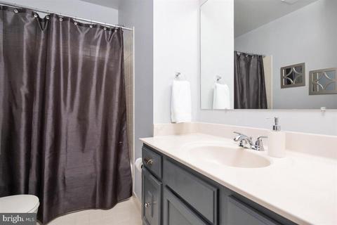 10285 Green Holly Ter, Silver Spring, MD 20902 photo 28
