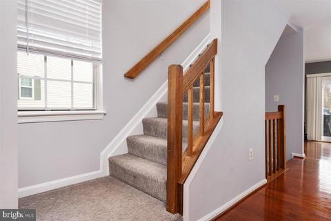 10285 Green Holly Ter, Silver Spring, MD 20902 photo 17