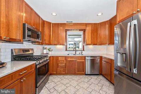 17321 Hughes Rd, Poolesville, MD 20837 photo 25