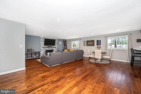 17321 Hughes Rd, Poolesville, MD 20837 photo 13