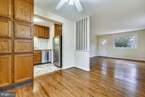 902 Orange Dr, Silver Spring, MD 20901 photo 7