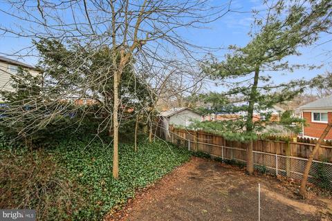 902 Orange Dr, Silver Spring, MD 20901 photo 29