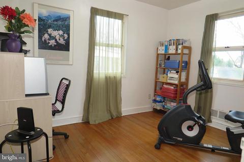 10011 Forest Grove Dr, Silver Spring, MD 20902 photo 20