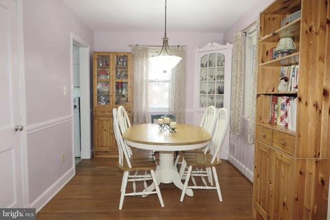 10011 Forest Grove Dr, Silver Spring, MD 20902 photo 7