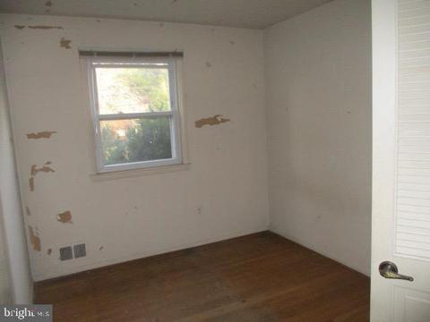 909 Burnt Crest Ln, Silver Spring, MD 20903 photo 15