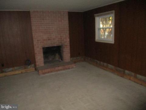 909 Burnt Crest Ln, Silver Spring, MD 20903 photo 19