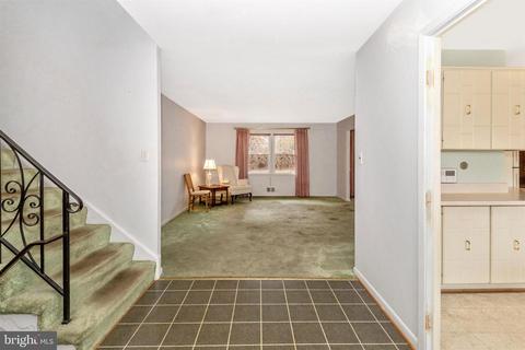 14712 Flintstone Ln, Silver Spring, MD 20905 photo 3