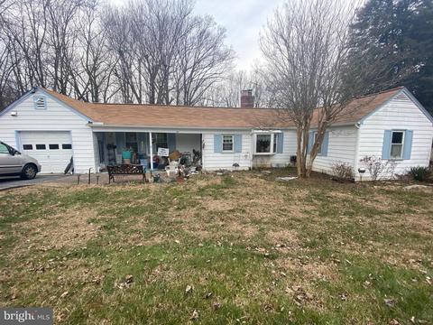 10 Piping Rock Dr, Silver Spring, MD 20905 photo 1