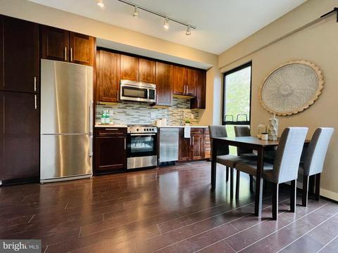1320 Fenwick Ln #511, Silver Spring, MD 20910 photo 1