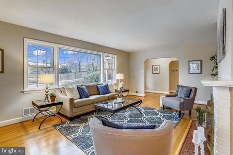 9802 Dameron Dr, Silver Spring, MD 20902 photo 16