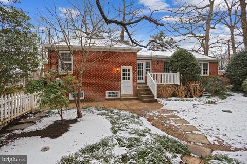 9802 Dameron Dr, Silver Spring, MD 20902 photo 15