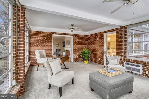9802 Dameron Dr, Silver Spring, MD 20902 photo 11