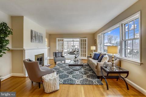 9802 Dameron Dr, Silver Spring, MD 20902 photo 8