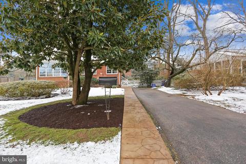 9802 Dameron Dr, Silver Spring, MD 20902 photo 29