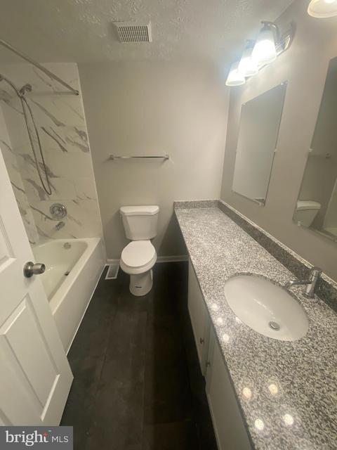 1409 Rising Wind Ct, Silver Spring, MD 20905 photo 18