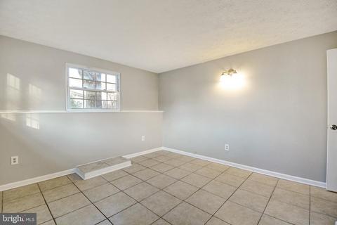 1409 Rising Wind Ct, Silver Spring, MD 20905 photo 33