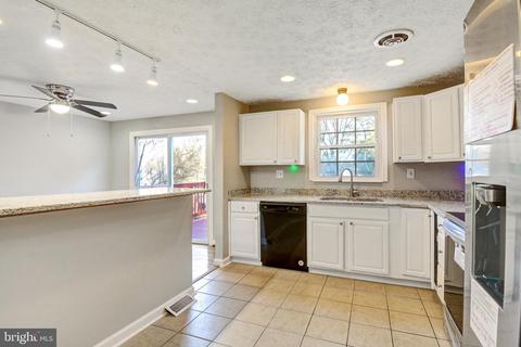 1409 Rising Wind Ct, Silver Spring, MD 20905 photo 11