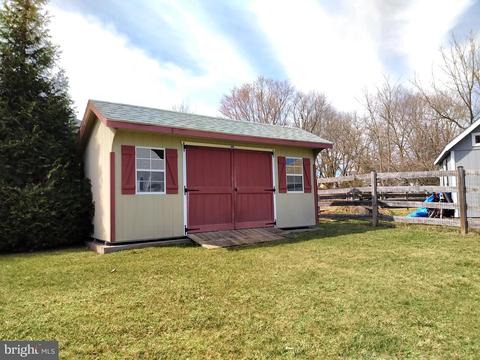 17900 Doctor Walling Rd, Poolesville, MD 20837 photo 8