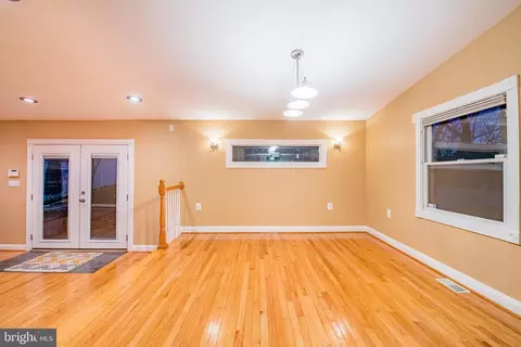 2614 Urbana Dr, Silver Spring, MD 20906 photo 9
