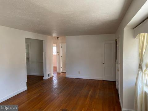10213 Gardiner Ave, Silver Spring, MD 20902 photo 4