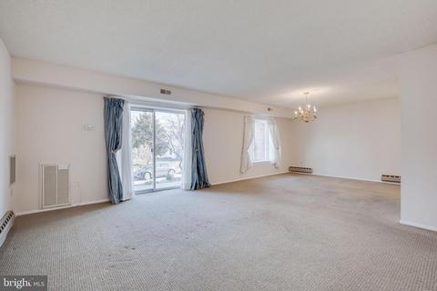 15111 Glade Dr #12-1B, Silver Spring, MD 20906 photo 9