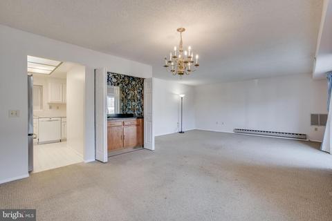 15111 Glade Dr #12-1B, Silver Spring, MD 20906 photo 14