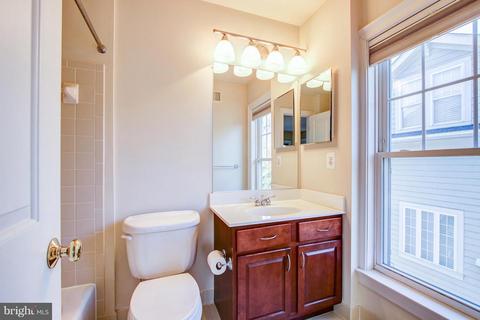 9126 Georgia Ave, Silver Spring, MD 20910 photo 23