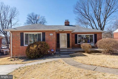 1907 Dayton St, Silver Spring, MD 20902 photo 1