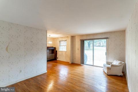 11407 Newport Mill Rd, Silver Spring, MD 20902 photo 5