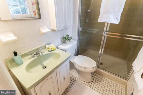 11407 Newport Mill Rd, Silver Spring, MD 20902 photo 14