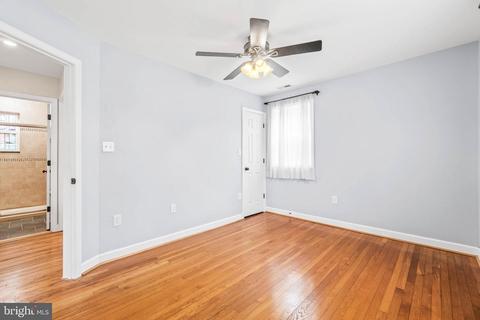 11521 Mapleview Dr, Silver Spring, MD 20902 photo 16