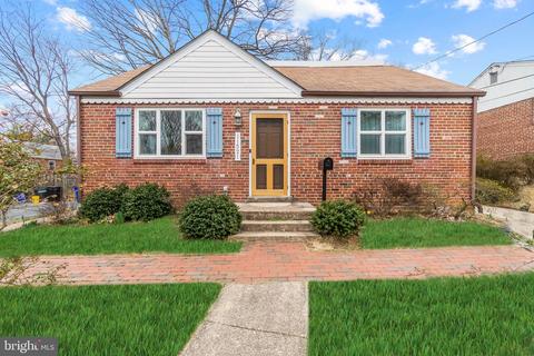 11521 Mapleview Dr, Silver Spring, MD 20902 photo 1