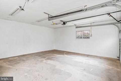 11521 Mapleview Dr, Silver Spring, MD 20902 photo 40