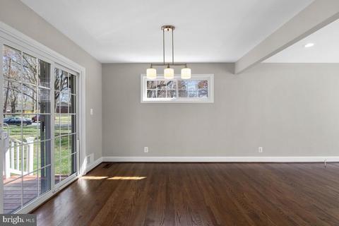 1809 Reedie Dr, Silver Spring, MD 20902 photo 13