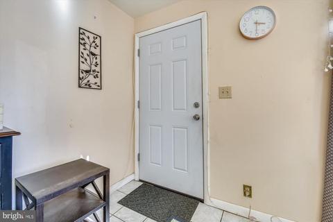 1409 Gleason St, Silver Spring, MD 20902 photo 9