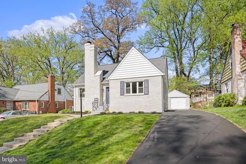 2805 Byron St, Silver Spring, MD 20902 photo 2