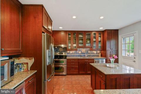 13225 Locksley Ln, Silver Spring, MD 20904 photo 17