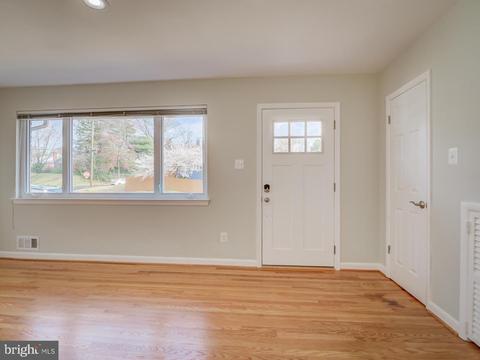 10514 Edgewood Ave, Silver Spring, MD 20901 photo 4
