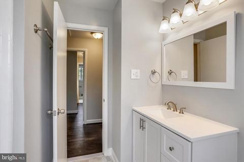 11744 Lovejoy St, Silver Spring, MD 20902 photo 32