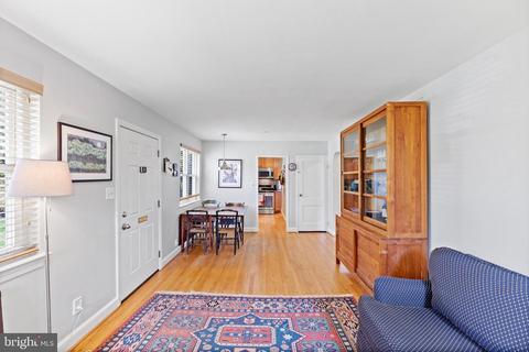 9905 Markham St, Silver Spring, MD 20901 photo 8