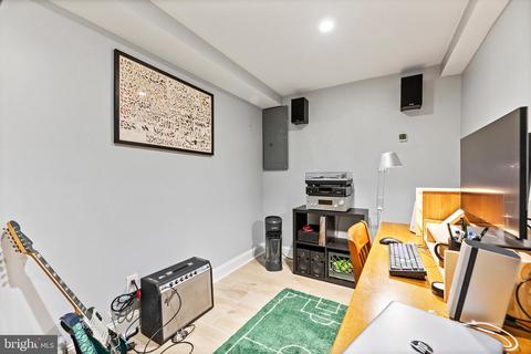 9905 Markham St, Silver Spring, MD 20901 photo 15