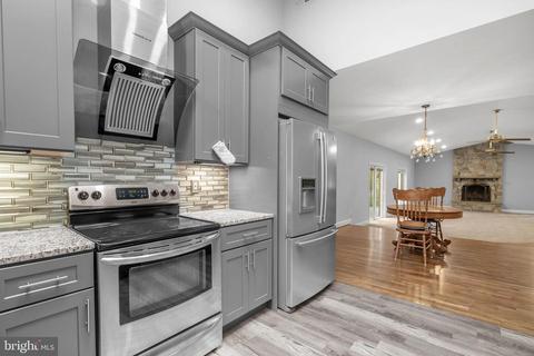 1210 Ednor Rd, Silver Spring, MD 20905 photo 14