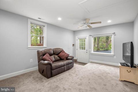 1210 Ednor Rd, Silver Spring, MD 20905 photo 29
