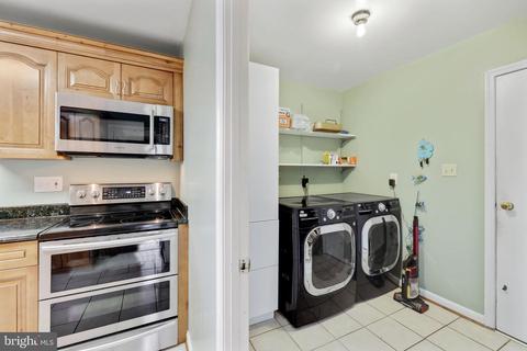 14620 Pebblestone Dr, Silver Spring, MD 20905 photo 20