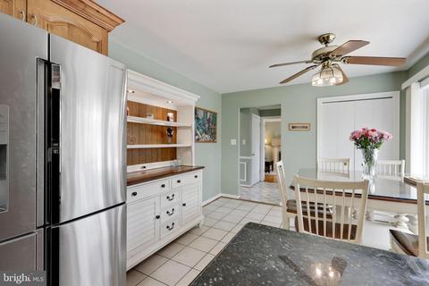 14620 Pebblestone Dr, Silver Spring, MD 20905 photo 18