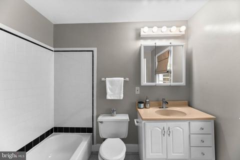 8543 Bradford Rd #9-4, Silver Spring, MD 20901 photo 24