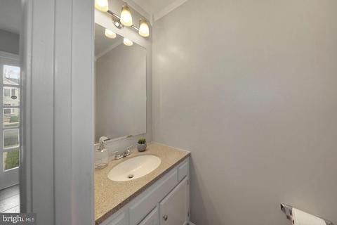 651 Concerto Ln, Silver Spring, MD 20901 photo 13