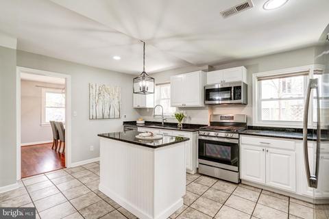 2702 Arvin St, Silver Spring, MD 20902 photo 13