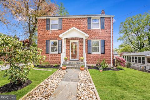 2702 Arvin St, Silver Spring, MD 20902 photo 1
