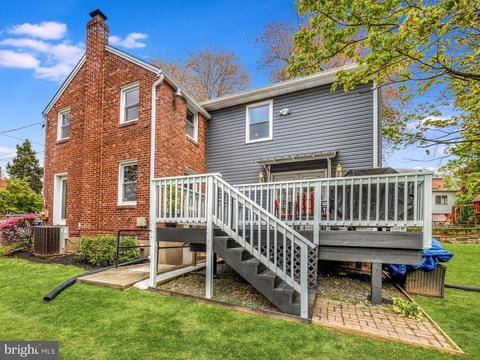 2702 Arvin St, Silver Spring, MD 20902 photo 2